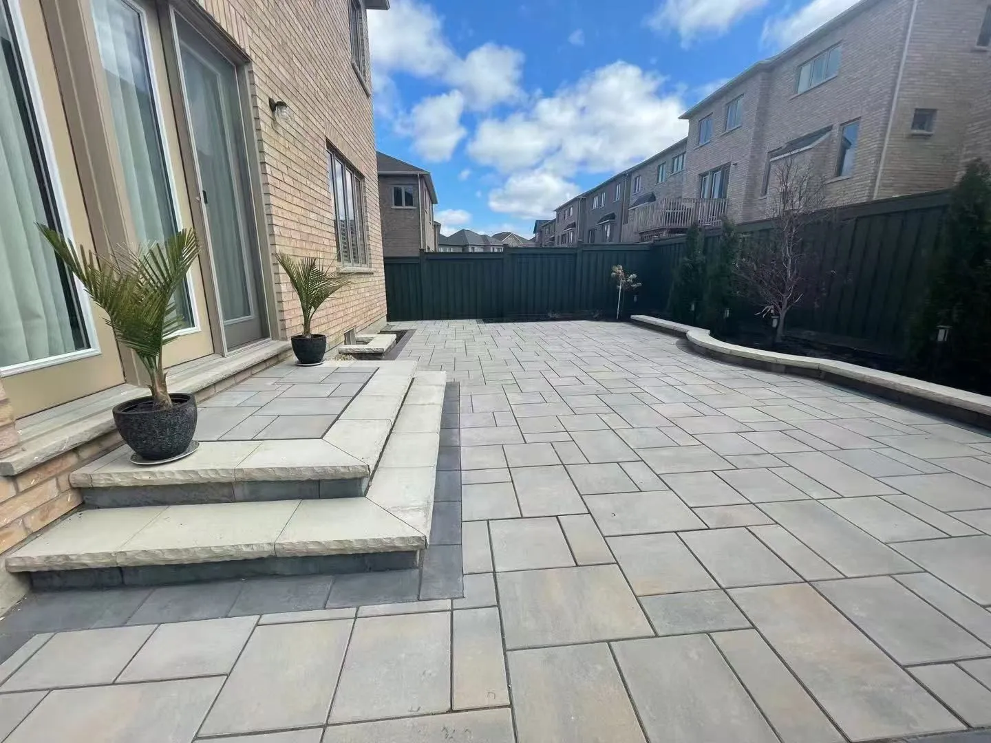 landscape pavement driveway